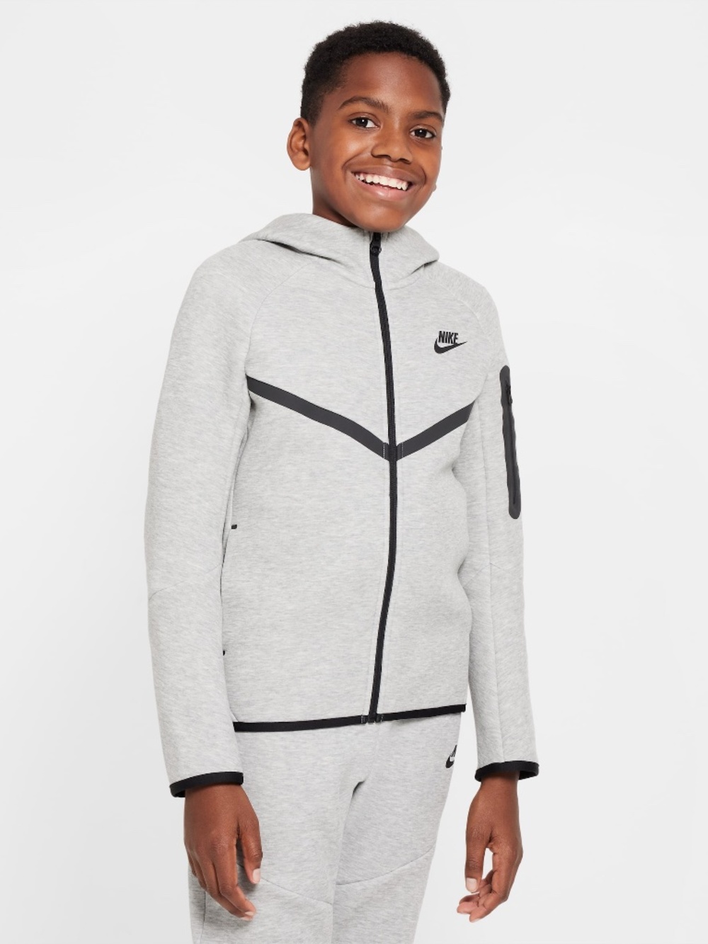 Nike Sportswear Tech Fleece kids Small NWOT